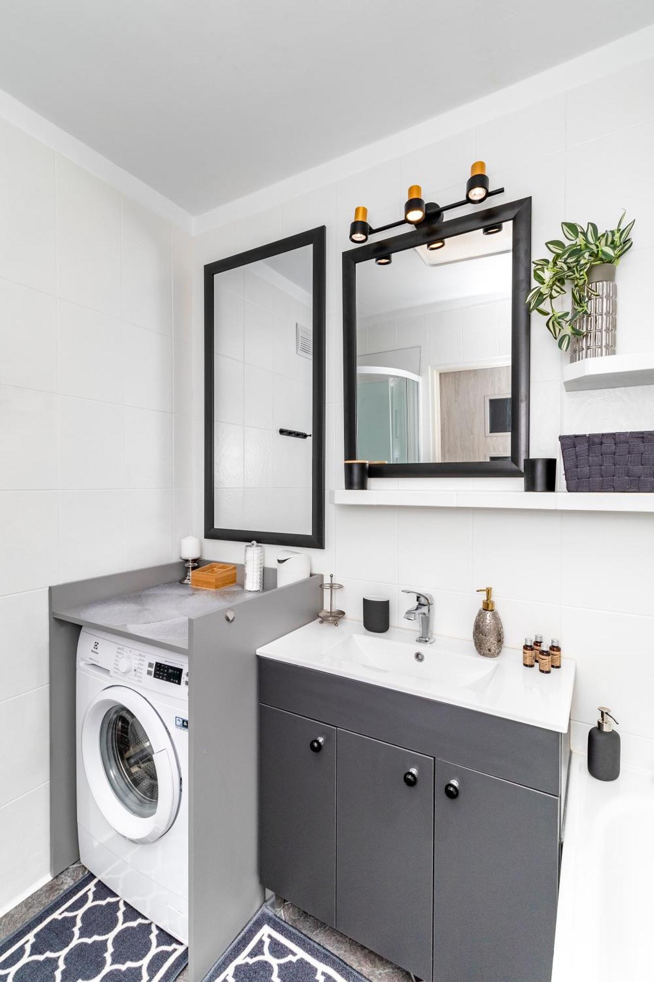 Wonderful 2- Bedroom Apartment With Soul Wwa70 Warsawa Bagian luar foto