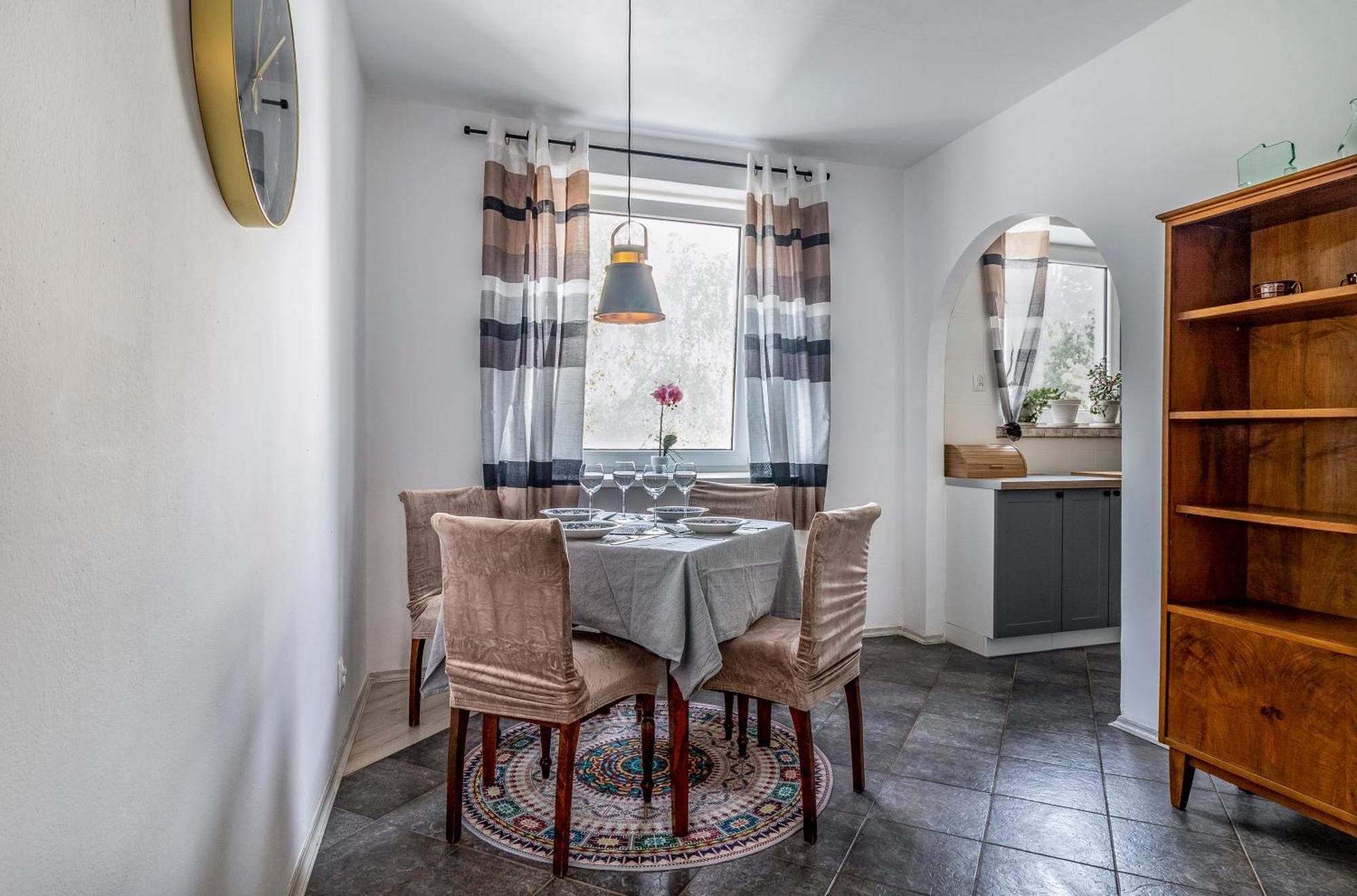 Wonderful 2- Bedroom Apartment With Soul Wwa70 Warsawa Bagian luar foto